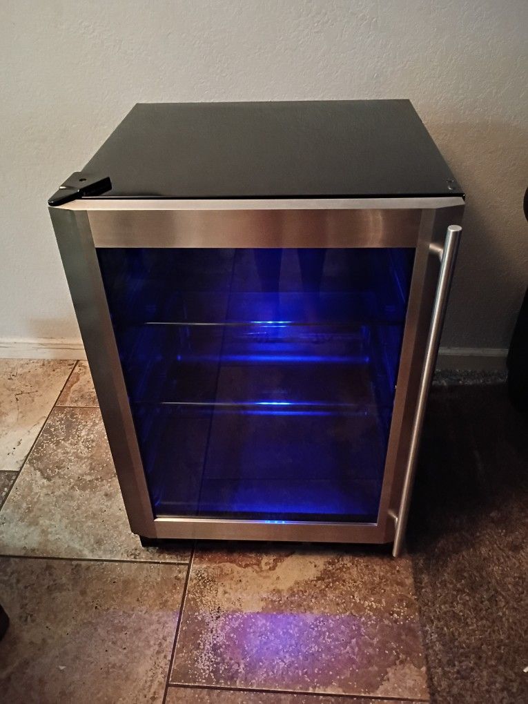 Mini Fridge