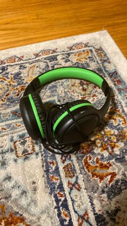 Ukelala headset