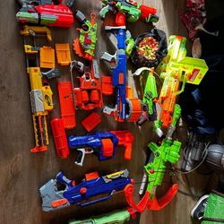 Nerf Guns Lot