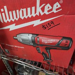 Milwaukee
1/2 in. Impact Wrench with Rocker Switch and Detent Pin Socket Retention