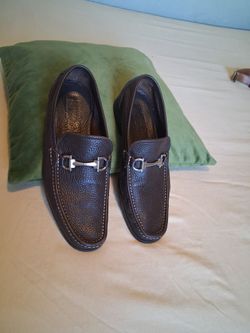 Salvador ferragamo size 8.5