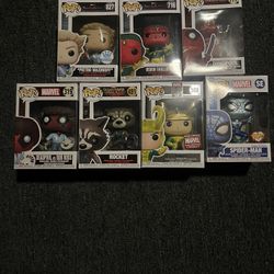 7 Marvel Funko Pops