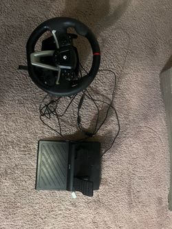Steering wheel with paddle