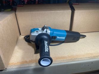 7.5 Amp Corded 4-1/2 in. X-LOCK Angle Grinder with AC/DC Switch