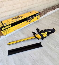 DeWALT 20V 22in Hedge Trimmer