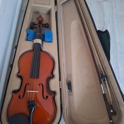 Violin 4/4 With Accessories 