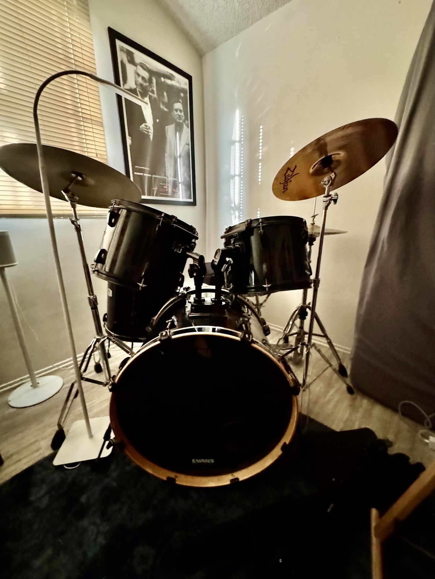 Pearl Drum Set