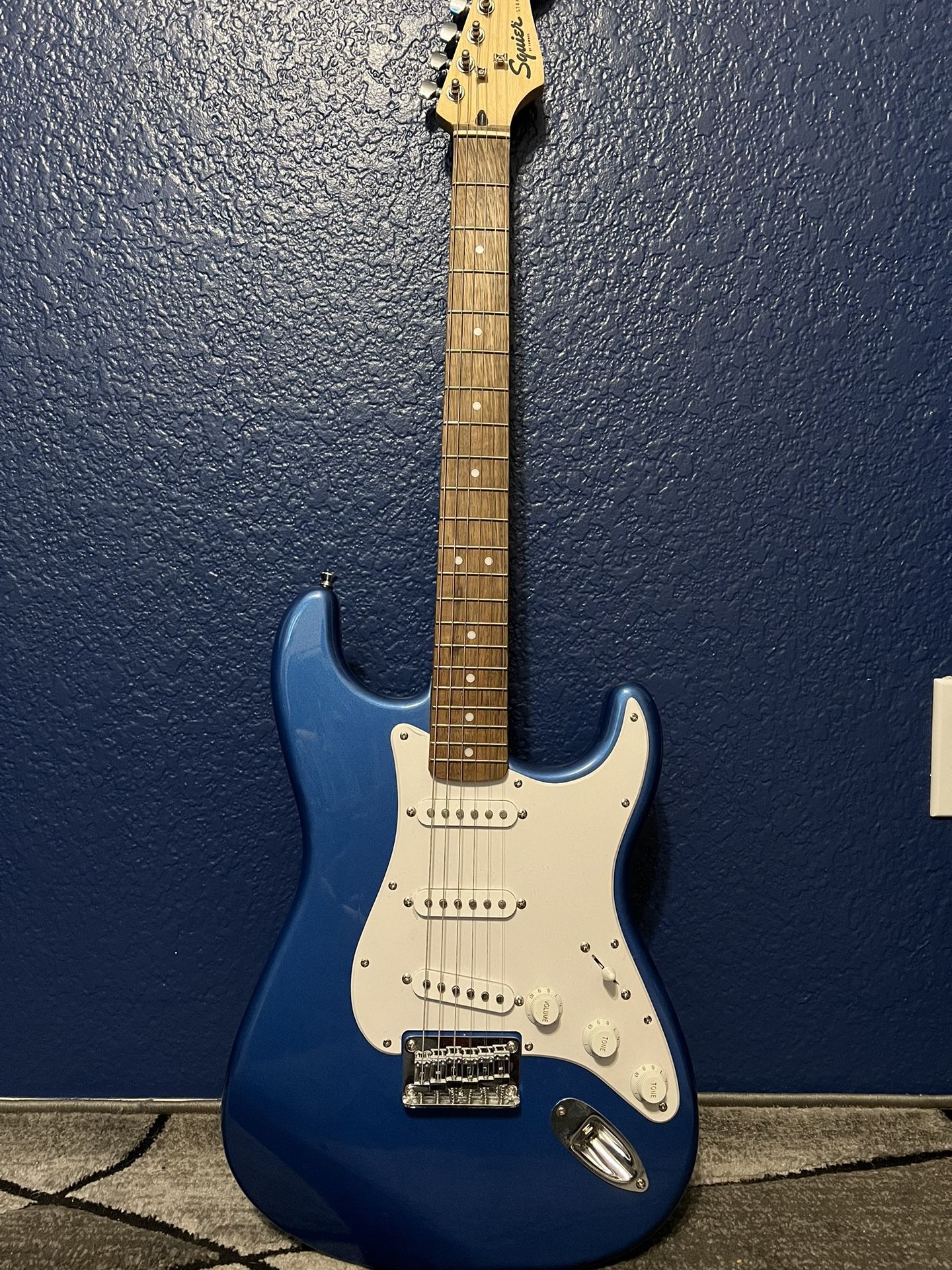 Squier Stratocaster Electric guitar