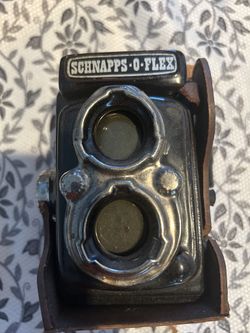 Glass Old Time Camera