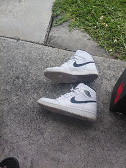 Air Jordan Retro 1 High OG Yin Yang