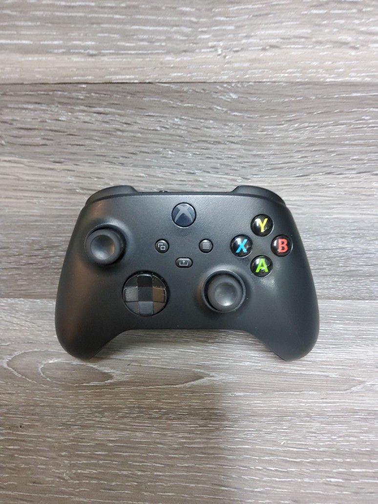 Xbox One Series X/S Wireless Black Controller