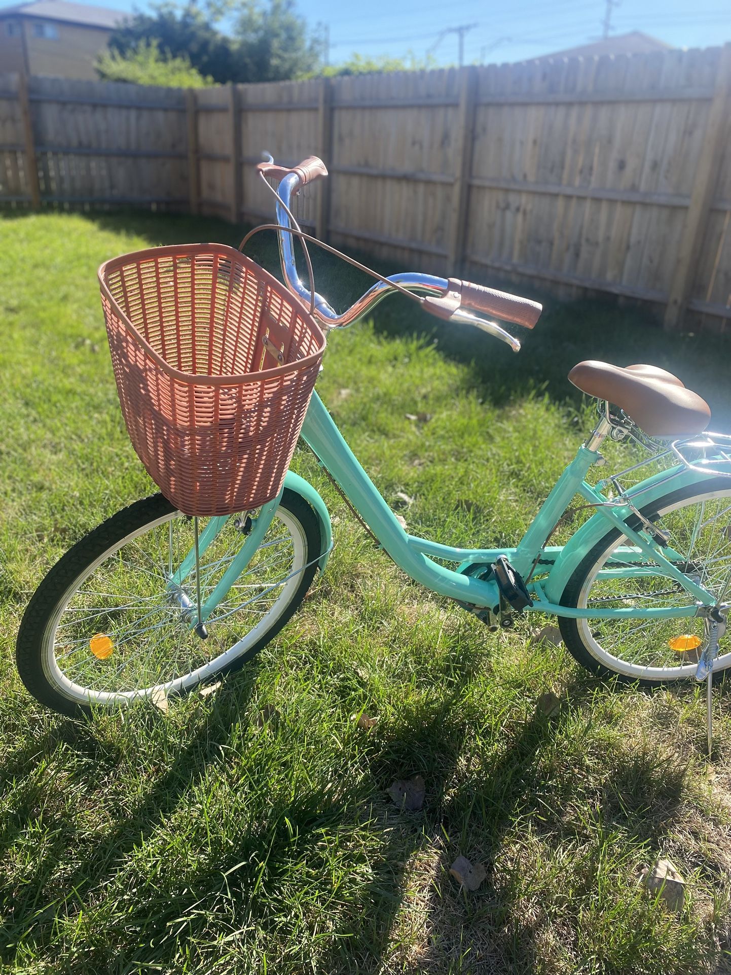24” Women Beach Cruiser Bike