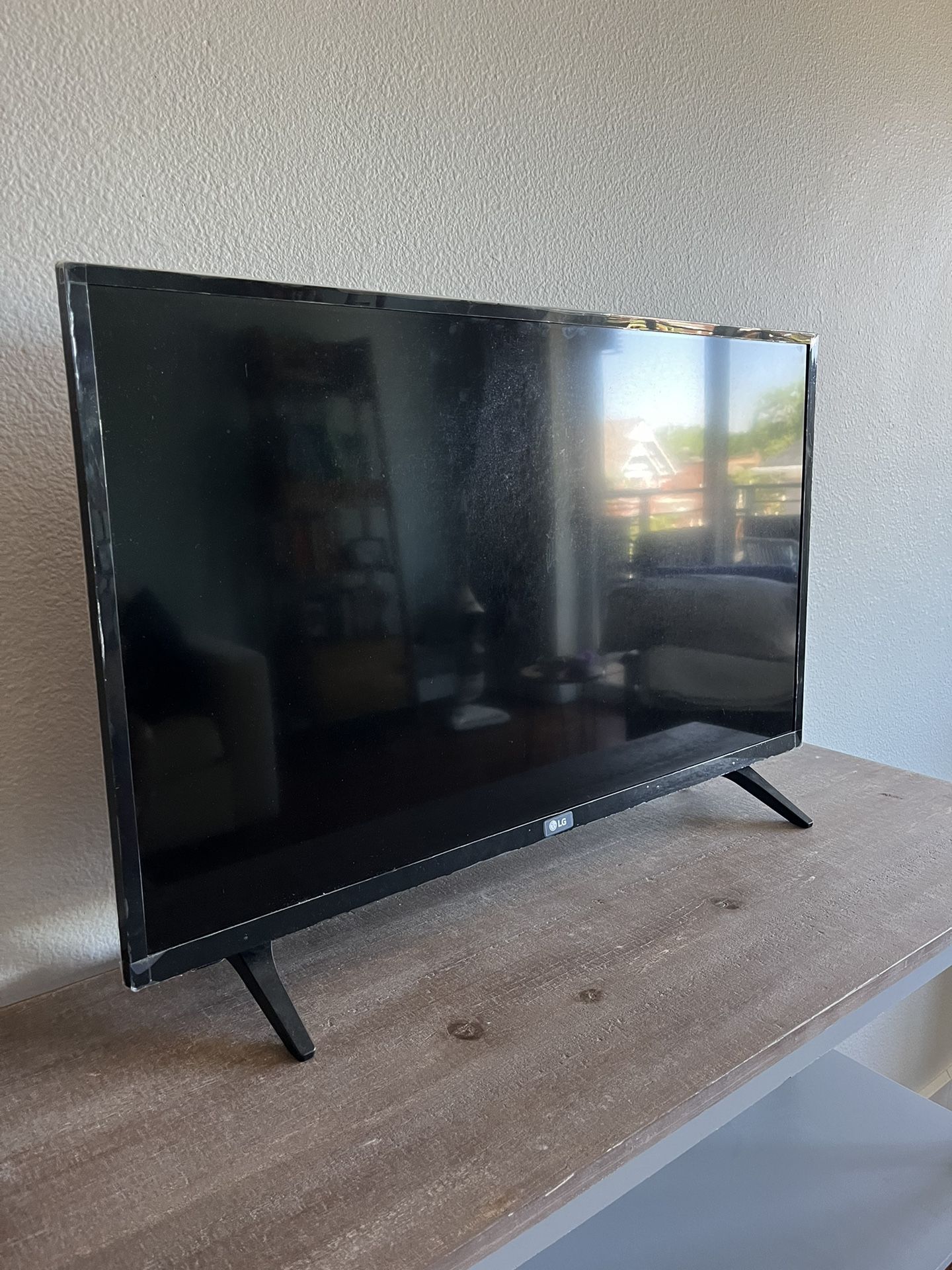 LG TV