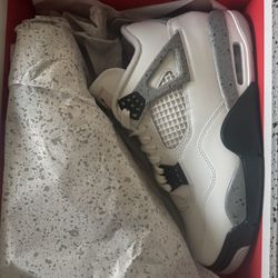 Jordan 4 Retro White Cement