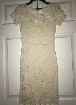 Lace white/ivory dress