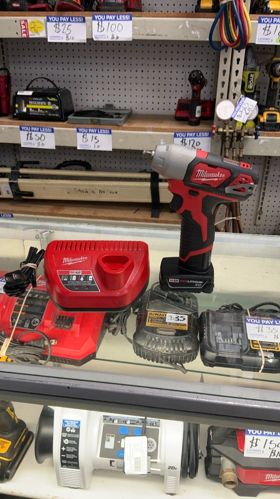 Milwaukee 3/8 Impact Wrench With Battery And Charger