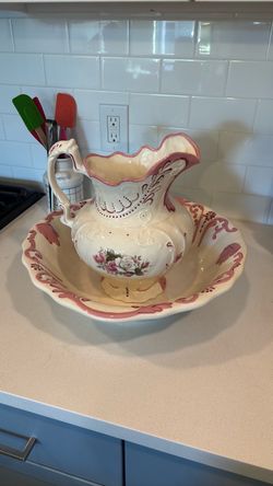 Ceramic Pitcher and Basin Bowl Set