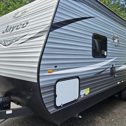 Jayco Brand- Moble Home On Pull Trailer