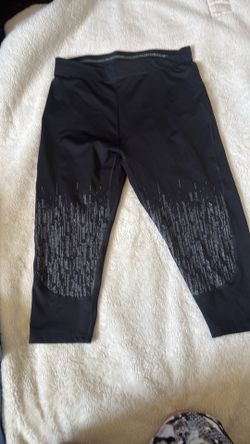 GYMSHARK L CAPRI