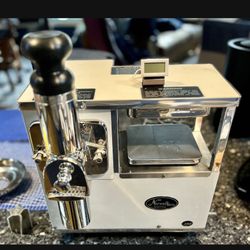 Norwalk 280 Juicer With Hydraulic Press
