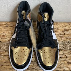 Air Jordan 1 High Golf Shoes Metallic Gold Black White DQ0660-002 Men’s size 8.5