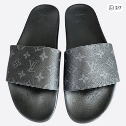 Louis Vuitton Men’s Slide 
