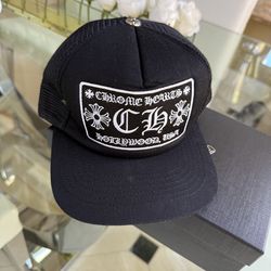 Black chrome hearts hat