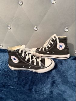 Shoes de Niña converse talla 1 usados en buenas condiciones por $15