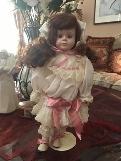 Dynasty Doll Collection