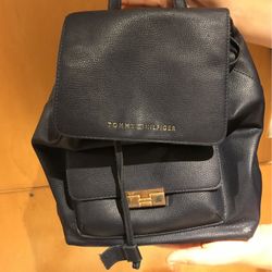Tommy Hilfiger Francesca Il Flap Small Faux Leather Backpack Used In Good Condition 