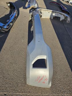 Chevy Silverado 1500 front bumper Oem