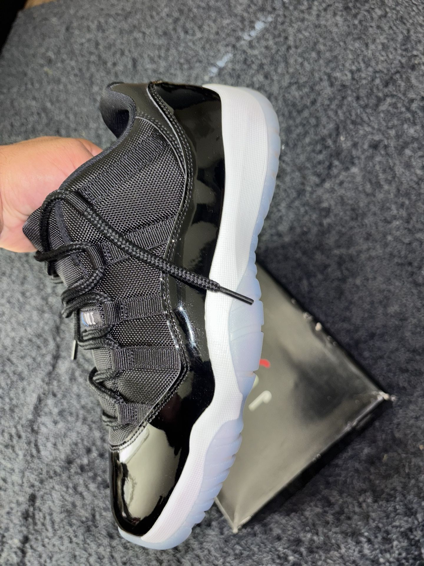 Jordan 11s Size 10