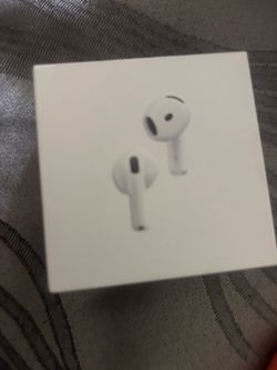 Apple AirPods Wireless Earbuds
