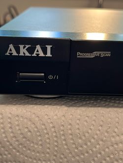 AKAI DVD CD Player DVPS 760