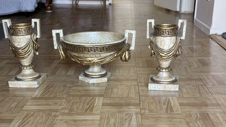 Candles Vases and fruit bowl From Armenia  Candles Vases and fruit bowl From Armenia 