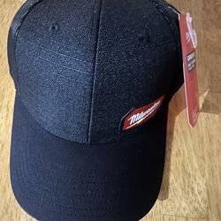 New Milwaukee Gridiron Black Adjustable Fit Trucker Hat