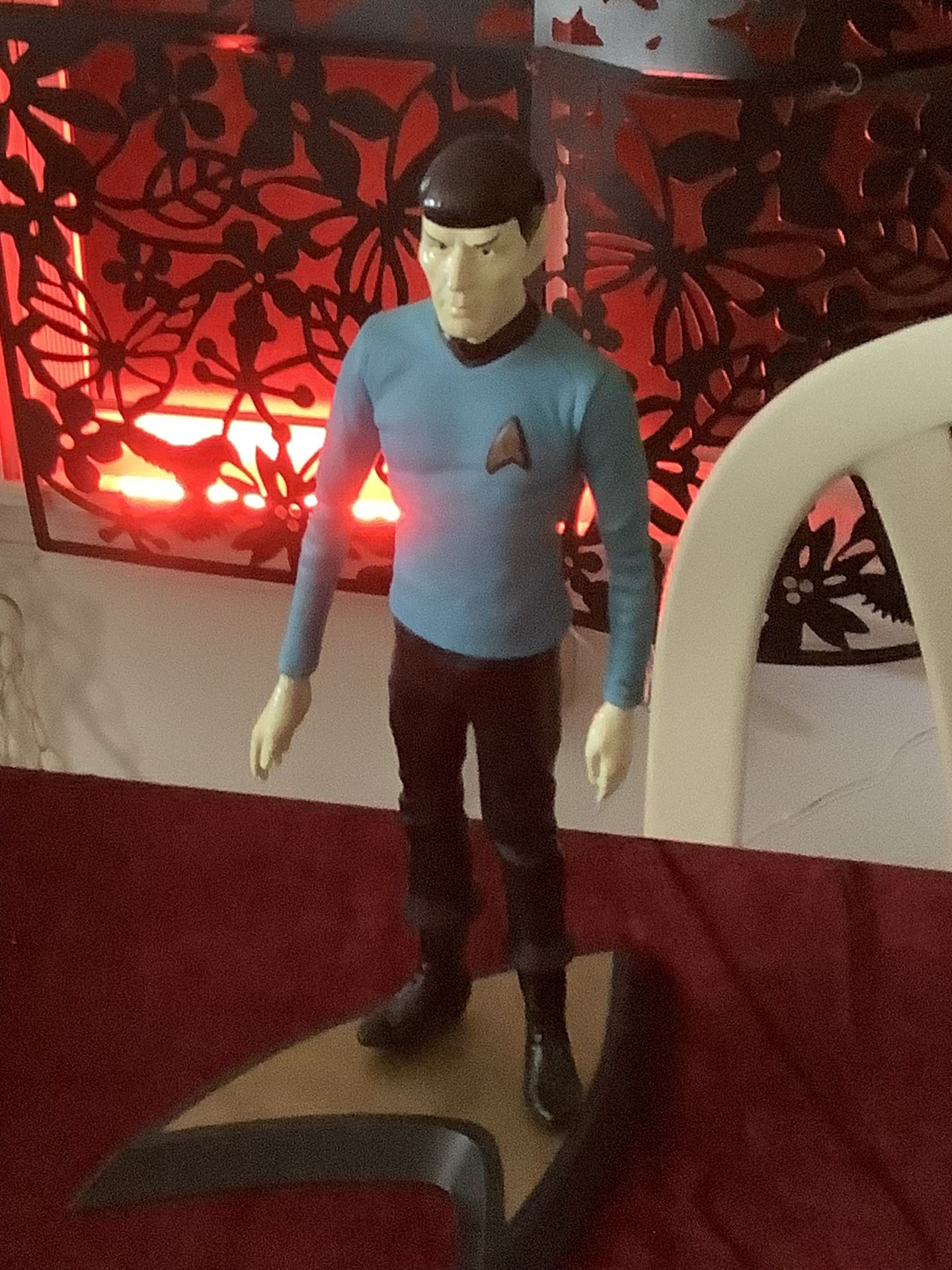 STAR TREK SPOCK FIGURE