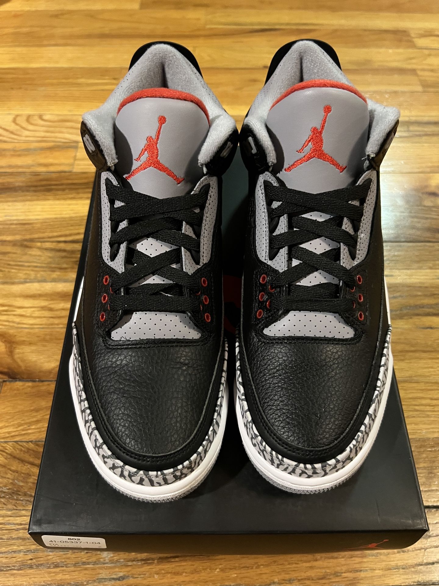 Air Jordan 3 Retro OG “Black Cements” 2018