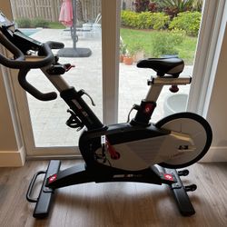 Diamondback 1260Sc Exercise Bike Studio Cycle