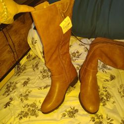 Women's Boots