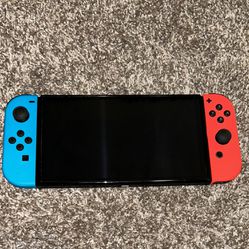 Nintendo Switch Oled With Case