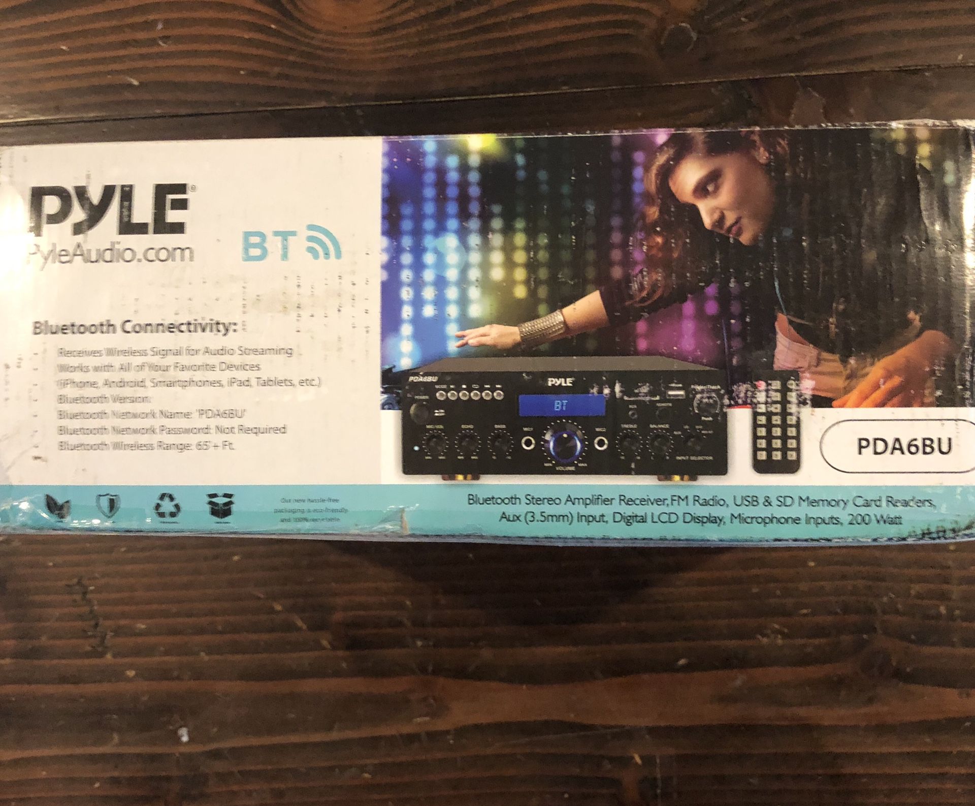 Pyle 200W Bluetooth LCD Home Stereo Amplifier Receiver with Remote & FM Antenna.