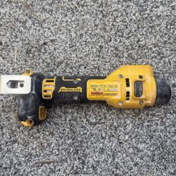 Dewalt Cordless Cut Out Tool 