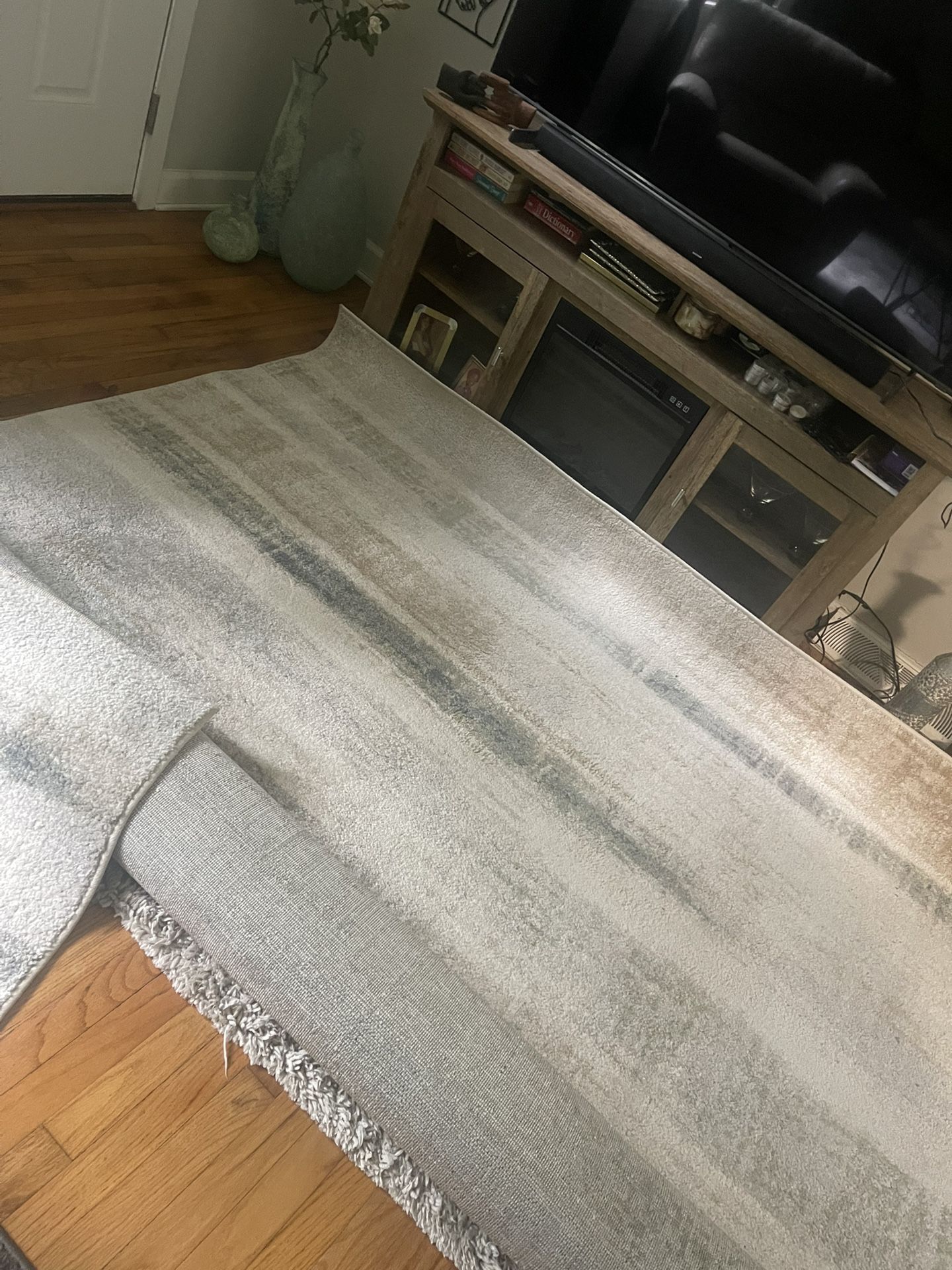 Rug 8x10 And Runner 2x8