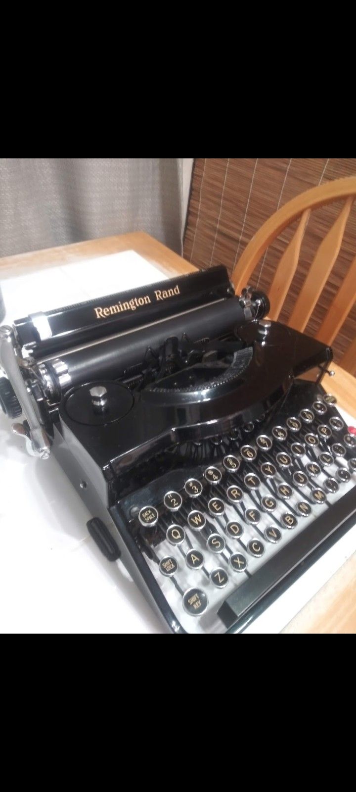 1935 typewriter Collectibles
