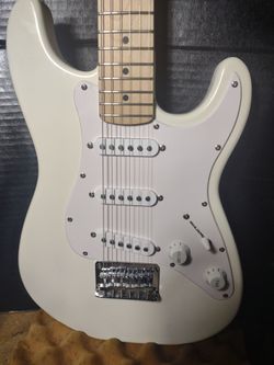 MINI Squier Fender Guitar EXC Pro fret-level setup Spa perfect now 135!