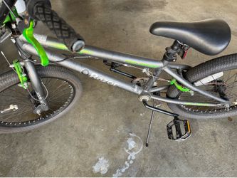 Razor BMX Bike