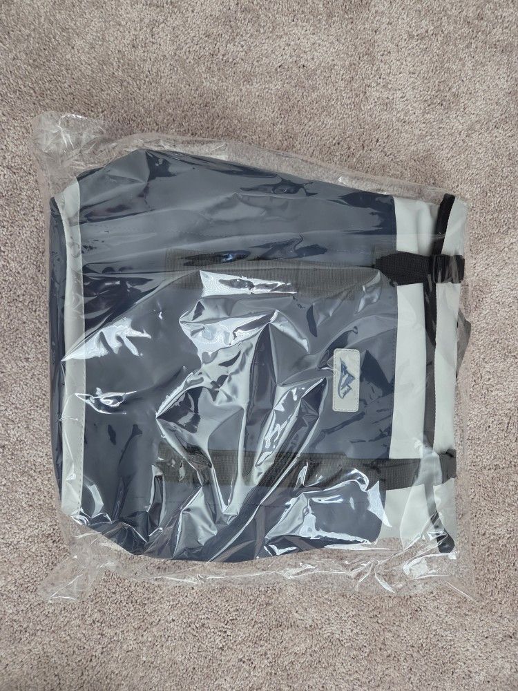 Brand New Cooler Insulated Backpack Bag Shoulder Carry Camping Beach Tote New 5 Gallon