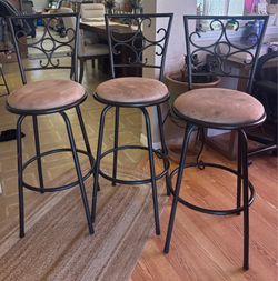 Swivel Stools