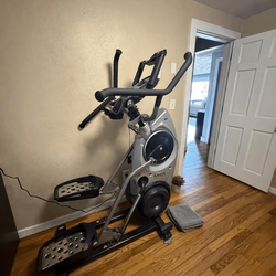 2017 Bowflex Max Trainer M7 – Like New, Bluetooth Enabled - Castle Creek, NY